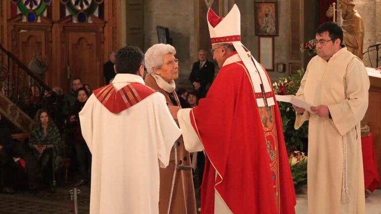 Hermana María Angélica Infante recibe la Cruz de Santiago